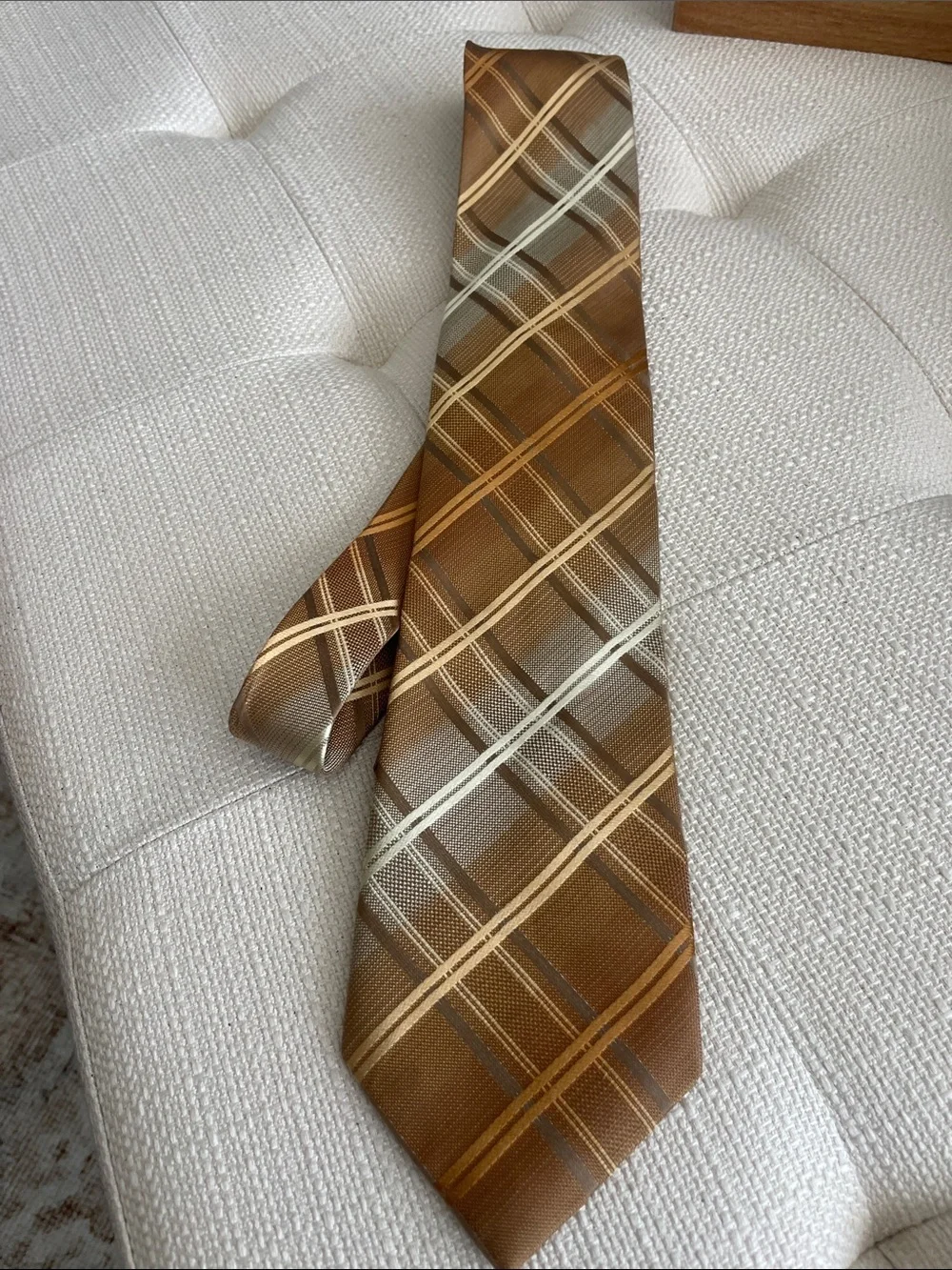 Kenneth Cole Reaction classy tie
